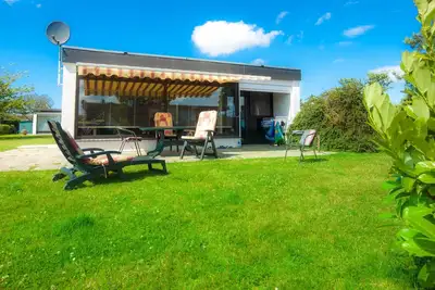 Bungalow with garden and fenced plot
