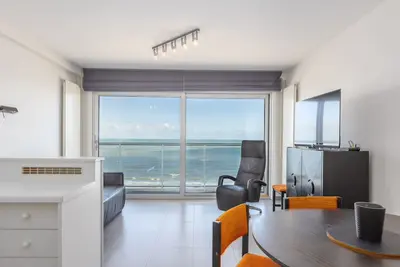 Image de Studio charmant sur la digue avec vue sur mer