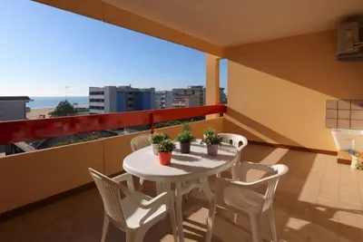 Image de Appartement en bord de mer avec terrasse