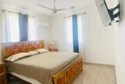 Image de Experience 2br/2ba comfort with a pool, parking & effortless convenience