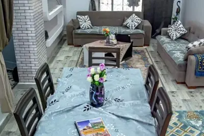 Image de Charming 2-bedroom apartment with WiFi, Ac in fantastic Newcairo Cairo Al Rehab