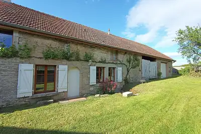 Image de Gîte Le Belvédère du Lac entre lacs et châteaux des Ducs de Bourgogne