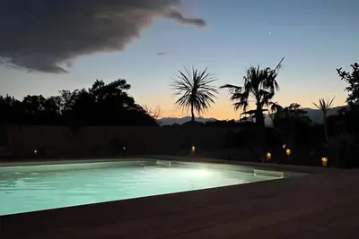Image de Belle Villa neuve indépendante, 8 personnes, St Cyprien 2 min plage, piscine 9x4