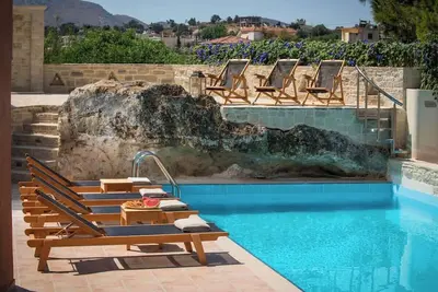 Image de Phaistos Villas - Villa Dafne Poolside Gem