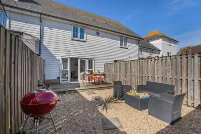 Image de Beachside Cottage - Deux Chambres Maison, Couchages 4