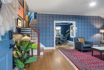 Image de Farmville, walk to Longwood, Greenfront, High Bridge, minutes to Hampden-Sydney