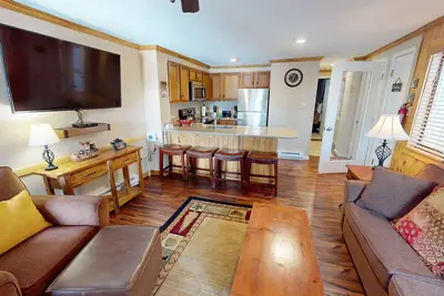 Image de New! Powderidge 32e - Brigham One Bedroom Townhouse