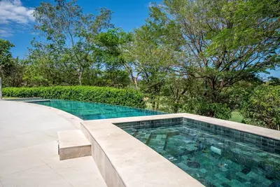 Image de Golf & Beach Escape at Reserva Conchal Carao T3-1