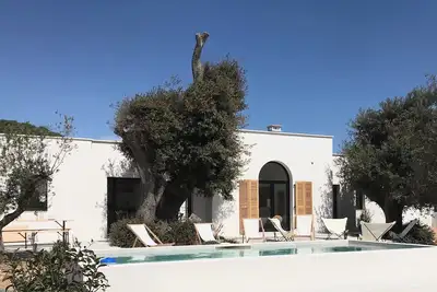 Image de Villa d'architecte 8 Ă 11 personnes avec piscine climatisation