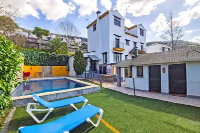 Cubo's Casa Rural La Jara de Libar / piscine privée / wifi gratuit / vue