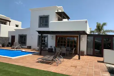 Image de Villa Marisma | 3 Bedrooms | Private Pool | Prime Location | Furnished Terrace | Parking Area | Playa Blanca