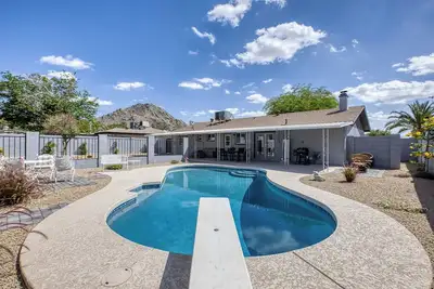 Image de Centrally Located Oasis 1 Mi to Shadow Mountain!