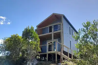 Image de Gardenia: Your Sanctuary in the Sierras, Where nature embraces you.