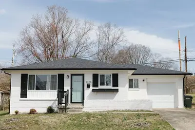 Image de \"The Cypress\" - Peaceful Modern Stay in Lexington