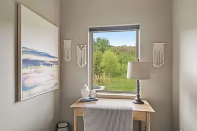 Image de Coastal Cozy Private Scenic End Unit w/Private Attached Garage/Pool/Gym