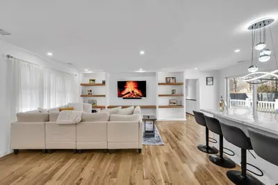 Image de Charming 4-bedroom house with WiFi, Ac in delightful Mastic