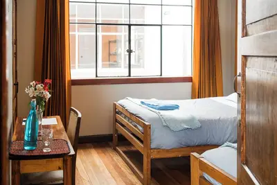 Image de Quiet lodging in a complete house / Central location