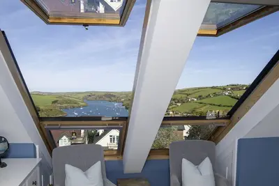 Image de Stylish Sanctuary | Estuary Views | Outside Space