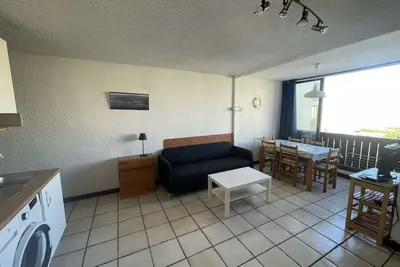 Image de Seignosse Océan, T2 cabine, accès direct plage  avec place parking, idéal famille