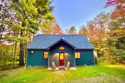 Image de Mid-mod Vermont Dream Chalet near Lake & Skiing in Wilmington w/ Ac & Clubhouse