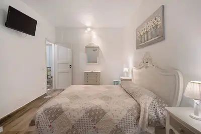 Image de Appartement \"Superior Vicino Al Duomo\" avec Wi-Fi et climatisation