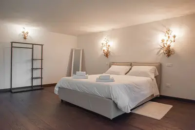 Image de Villa 'Wellness Spa' avec vue sur le lac, jardin privé et Wi-Fi