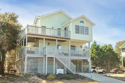 Image de Bayberry Beach House - Corolla, Ocean Sands, Oceanside, Pool, Pets Ok, Flex Stays Off Season