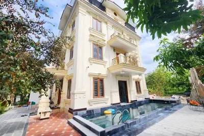 Image de 8br House for large group