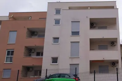 Image de Appartement de deux chambres avec le balcon et la vue sur le mer Podstrana, Split (A-24063-a)