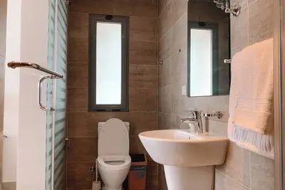 Image de Stylish 2br near Airport