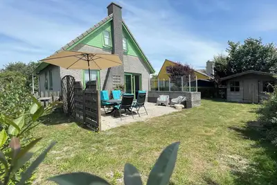 Image de 3 bedroom accommodation in Julianadorp aan Zee