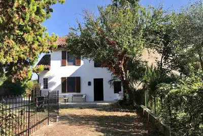 Image de Villa à Ozzano Monferrato avec 3 chambres à coucher, 8 couchages