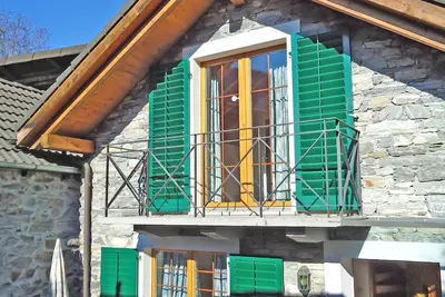 Image de Beautiful, renovated rustico in typical style at the entrance to the Maggia Valley