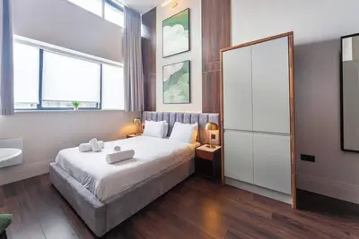Modern & Bright Central Hastings Studio Apartment