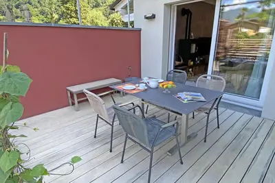 Image de Lovingly furnished apartment on the first floor of a 2-family house on the edge of the village.