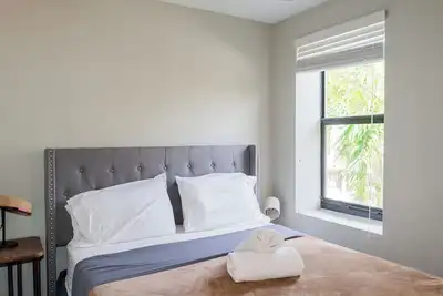 Image de Trendy Brickell 2bd/2bth Free Parking Apt 7