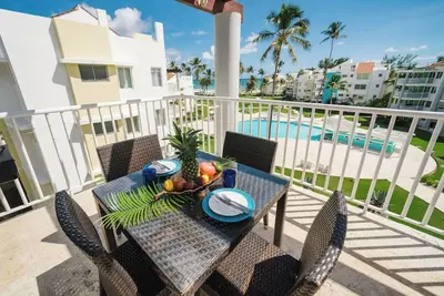 Playa Turquesa D403_80Mbps_Private Beach Access_Pools