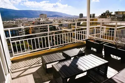 Image de Athens Tiny rooftop by Super Host Hub