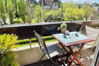 Image de Beau Loft à 2 min de la mer et 5 min du centre ville