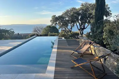 Image de Magnifique Villa avec vue panoramique sur la Mer Méditerranée