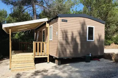 Image de Mobil-Home climatisé 2 chambres jusqu'à 4 personnes 4 personnes