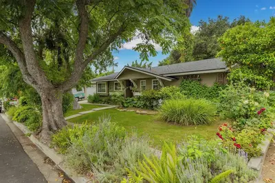 Image de Comfortable, pet-friendly 2-bedroom, 2-bath home in gorgeous Ojai. 30+days.