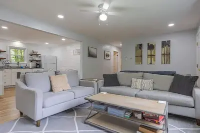 Image de 3-bedroom Cozy Home in Ellsworth with Ac, WiFi