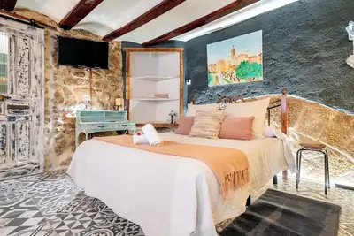 Image de Appartement 'Raconet D'Arnes' avec terrasse privée, Wi-Fi et climatisation