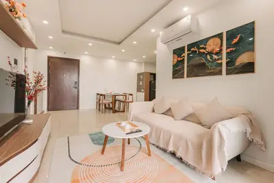 Image de Charming 2-bedroom apartment with a bathtub in D’Capitale, Trung Hoa, Ha Noi