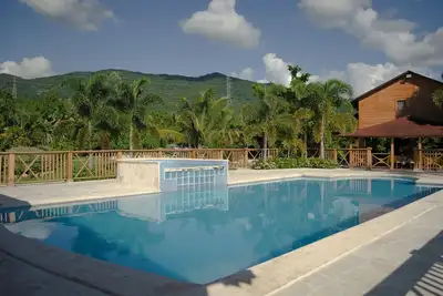 Beautiful Villa With Mountain View