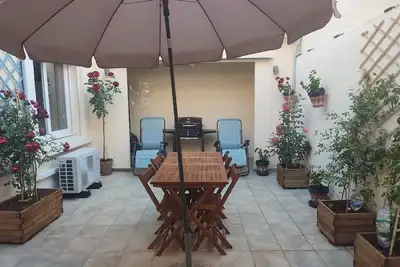 Image de Centre Béziers maison 4 **** avec Terrasse Garage Barbecue Wifi et Canal+