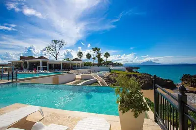 Image de 3bd/3ba guest-friendly villa in beachfront luxury resort