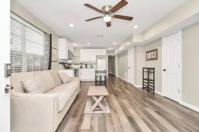 Image de Cozy+Cute|NearDwntwnHOU|Unit4|Fast Wi-Fi