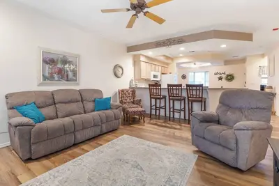 Image de Greenside Hideaway - In the heart of Branson!